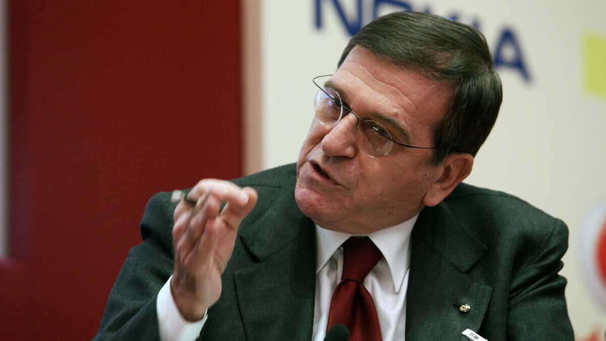 Immagine di Giorgio Benvenuto (ex Uil): "Sul Green pass il sindacato non può avere esitazioni"