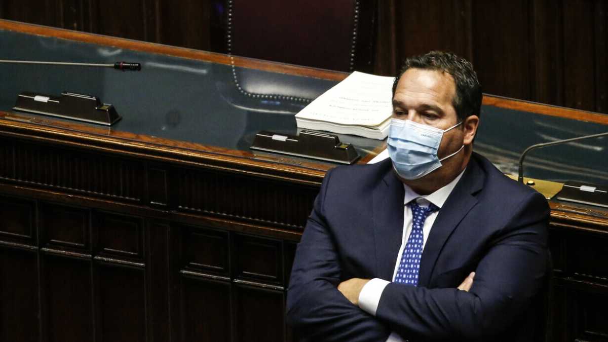 Immagine di Il caso Durigon. "Dimissioni ma non va umiliato". Il lavorio di Draghi e il fastidio per i toni eccessivi di Pd e M5s
