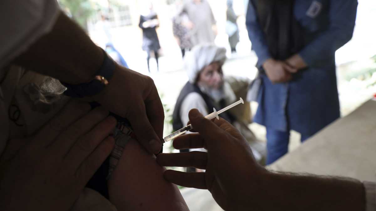 Immagine di A Kabul proibiscono il vaccino: esportiamo i No vax
