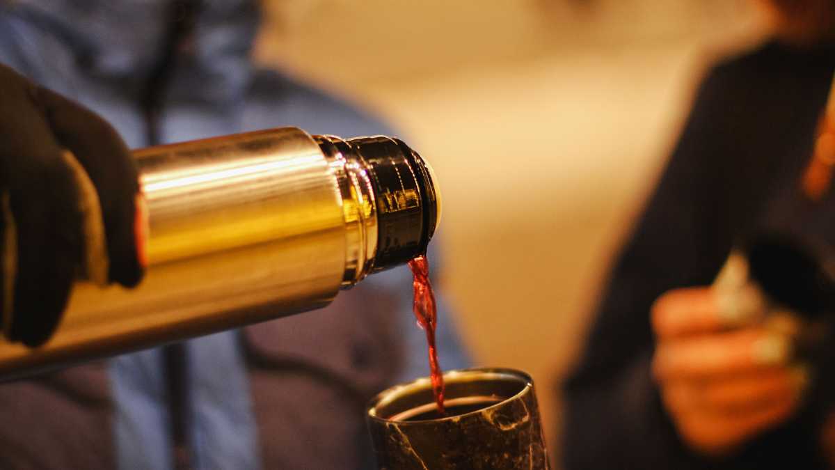Immagine di Lode al Thermos, strumento di autarchia e libertà