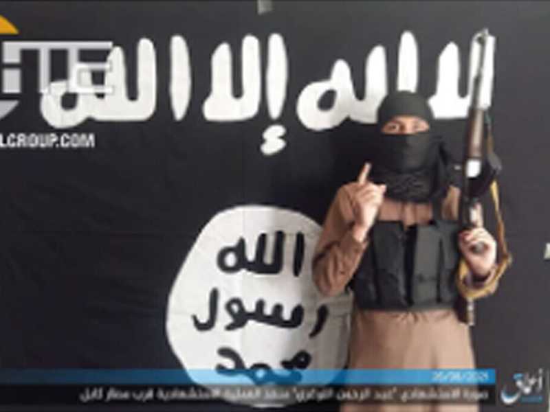 Un fermo immagine tratto da un video dell'Isis mostra uno degli attentatori dell'aeroporto di Kabul&nbsp;<br />