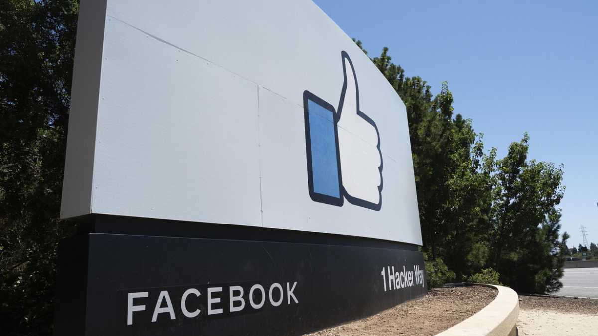 Immagine di Il buon Dostoevskij aveva già capito tutto di Zuckerberg & co.