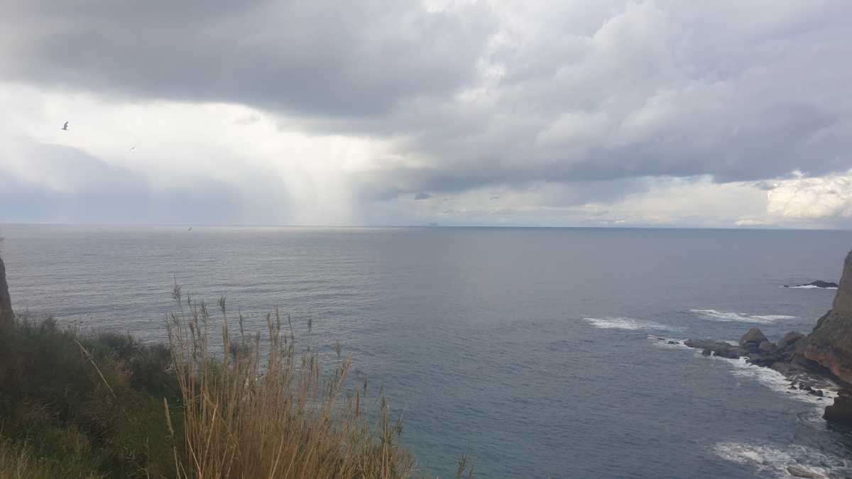 Immagine di Chi rifiuta il vaccino sarà confinato a Ponza