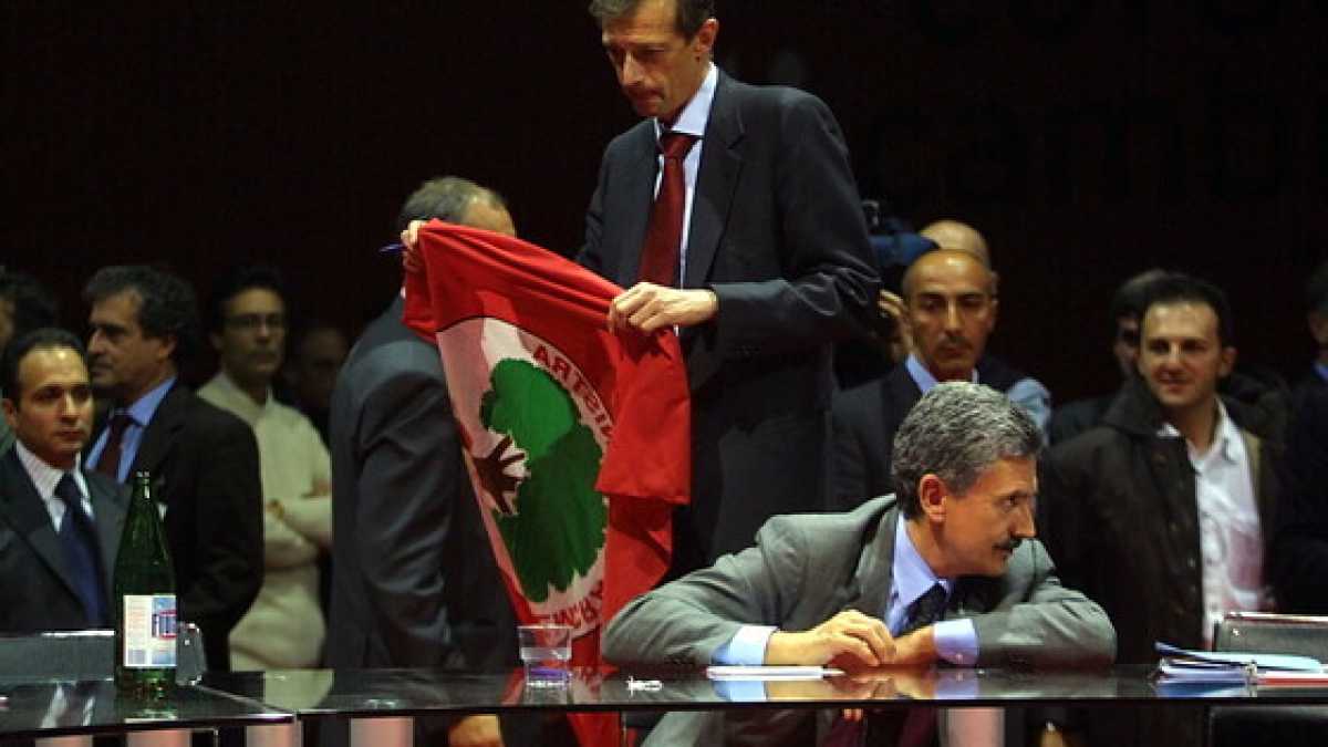 Immagine di Guerre a sinistra