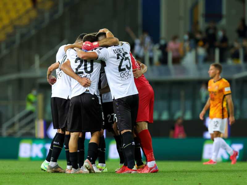 Il Parma ha battuto il Benevento 1-0, partita considerata il big match di giornata (Foto Emmanuele Ciancaglini/LaPresse)