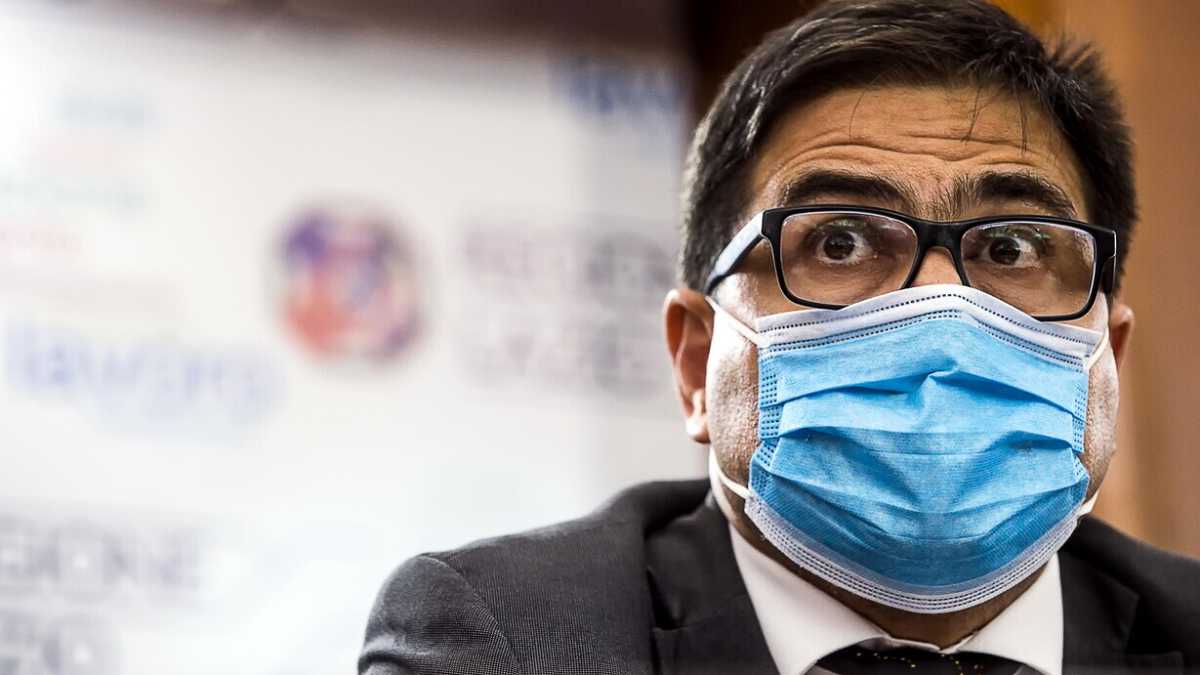 Immagine di Far pagare le cure ai no vax che si ammalano è una pessima idea costituzionale