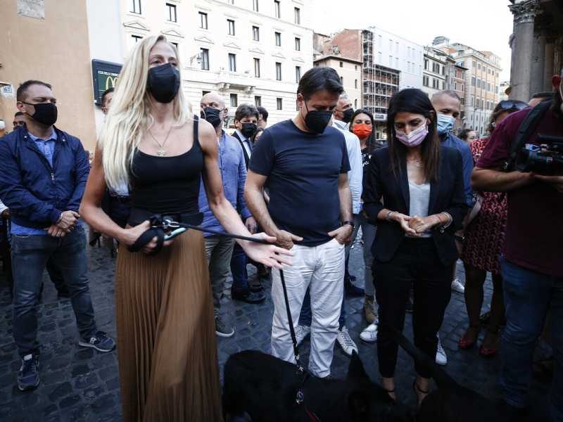 &nbsp;Marted&igrave; la manifestazione di solidariet&agrave; al cronista aggredito Francesco Giovannetti (LaPresse)<br />
