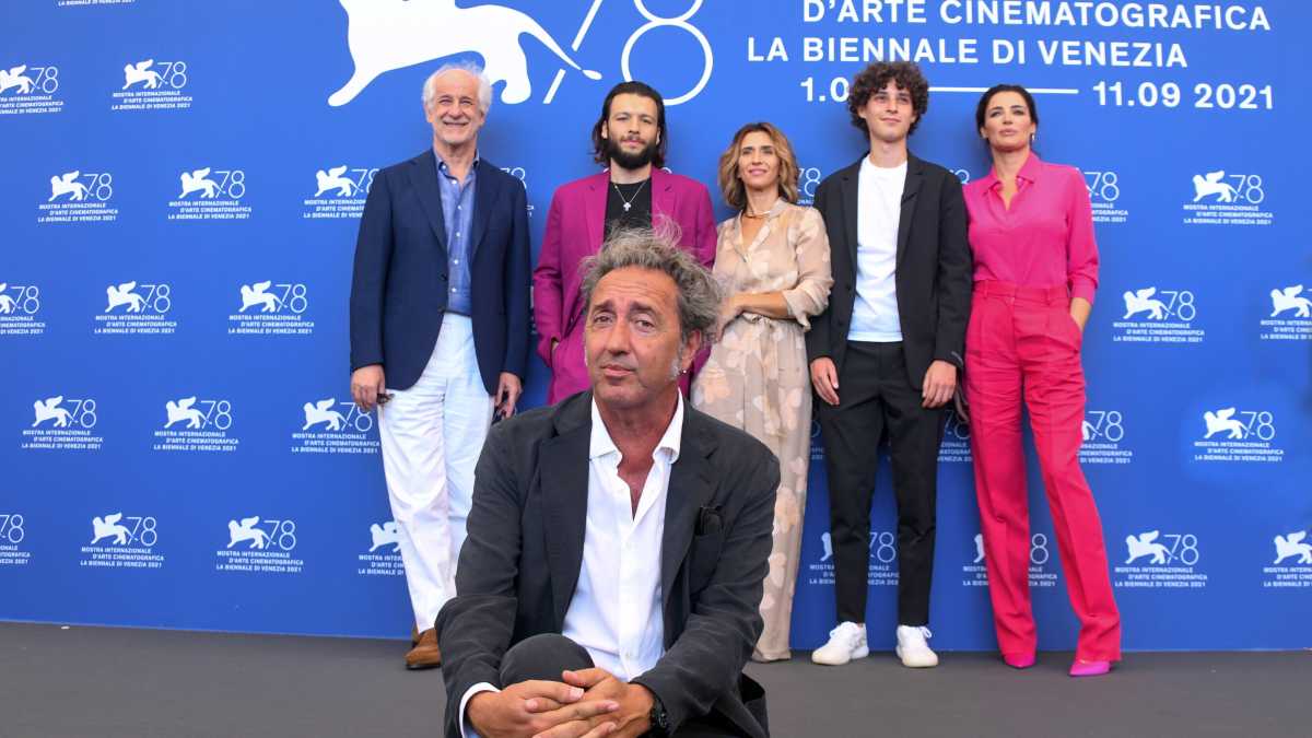 Immagine di Nel nuovo Sorrentino qualche fenicottero da "Grande bellezza" ci stava bene
