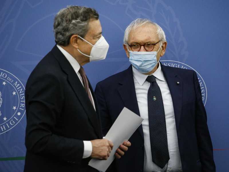In classe senza mascherina? Le preoccupazioni dei presidi dopo l'annuncio di Bianchi