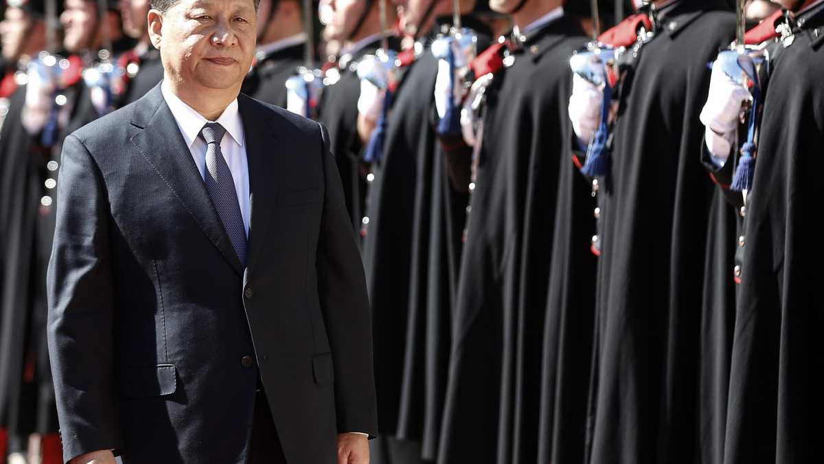 Immagine di Xi parla con Draghi. Al G20 sull'Afghanistan la Cina non ci sarà