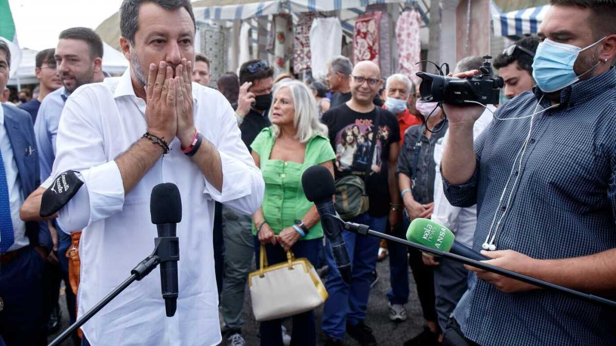 Immagine di Dai rapporti con Putin al dopo-Merkel: così Salvini ora litiga coi suoi alleati sovranisti in Ue
