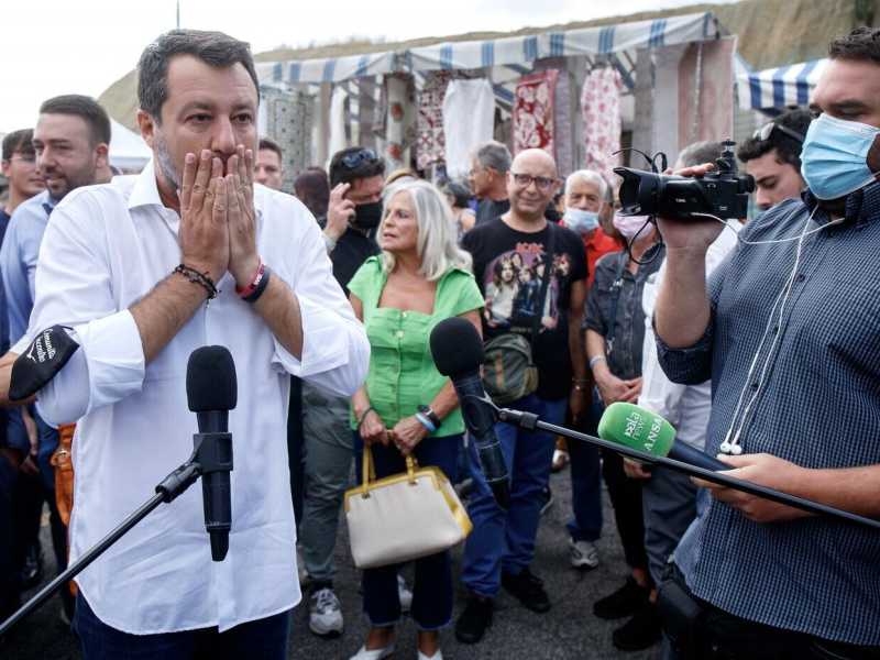 Dai rapporti con Putin al dopo-Merkel: così Salvini ora litiga coi suoi alleati sovranisti in Ue