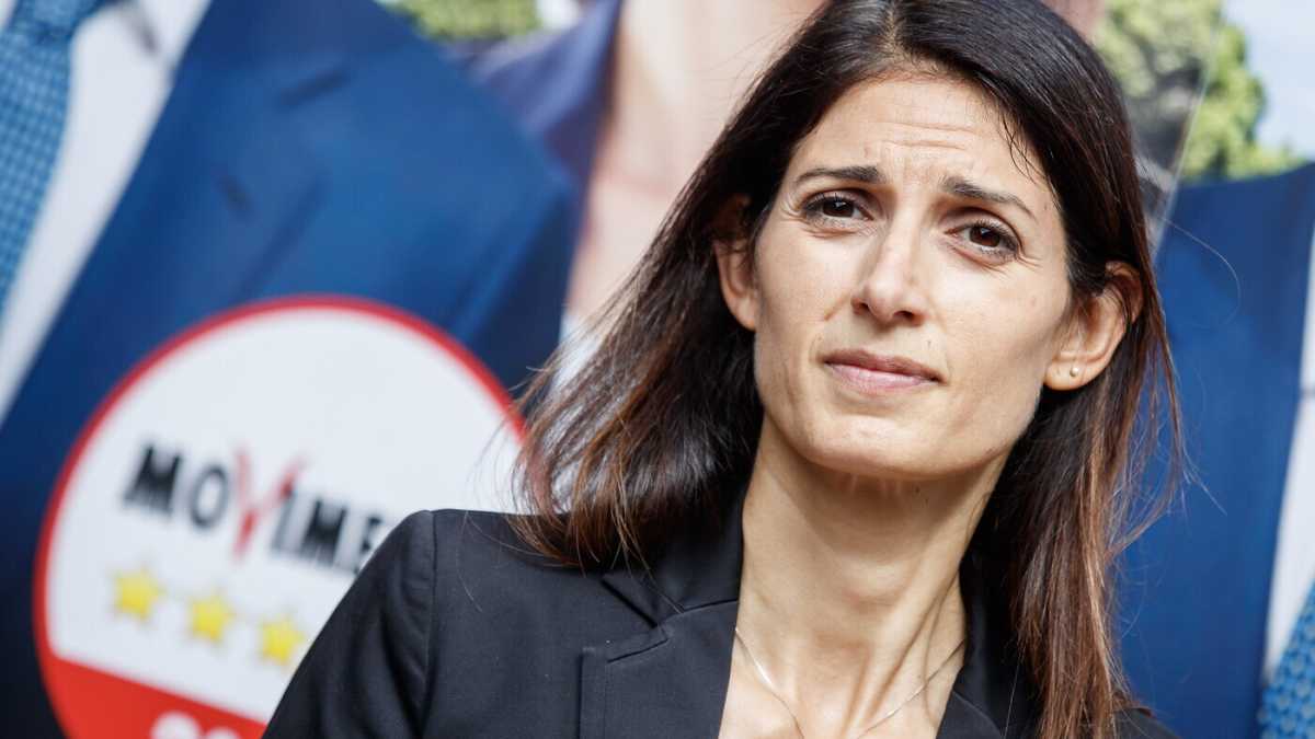 Immagine di Raggi, sindaco di opposizione: dopo 5 anni a Roma è ancora "colpa degli altri"