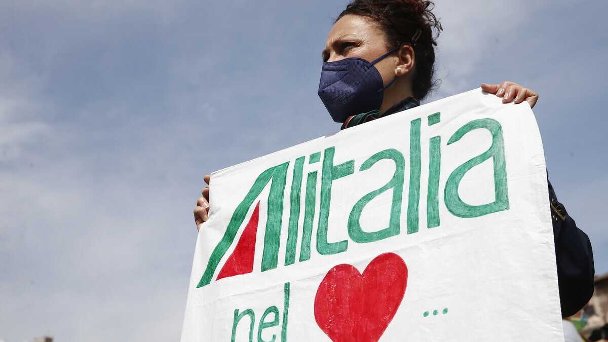 Immagine di Il governo ha una soluzione per Alitalia