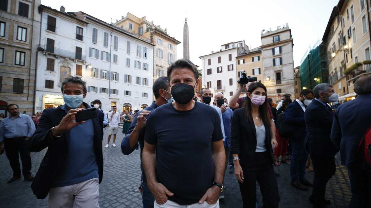 Immagine di Conte come Berlinguer, tutto torna!