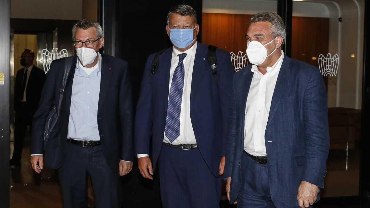 Immagine di La lunga manovra dei sindacati per evitare l’iceberg del green pass