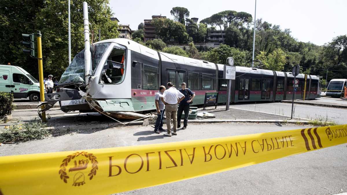 Immagine di La sparizione dei tram romani