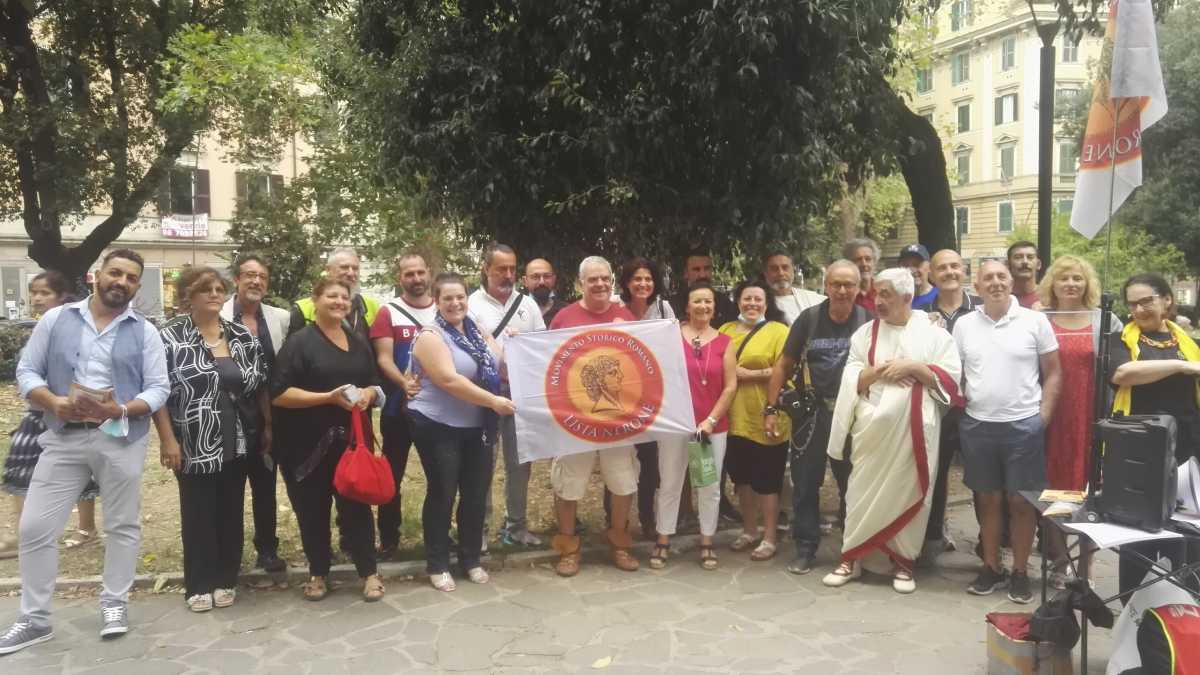 Immagine di A Roma nasce la lista Nerone, il folklore al potere