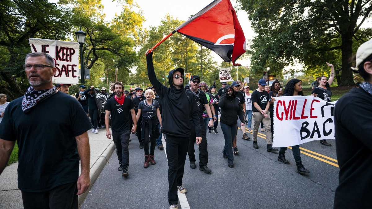 Immagine di La pedagogia inquisitoria dei borghesi occidentali convertiti al maoismo