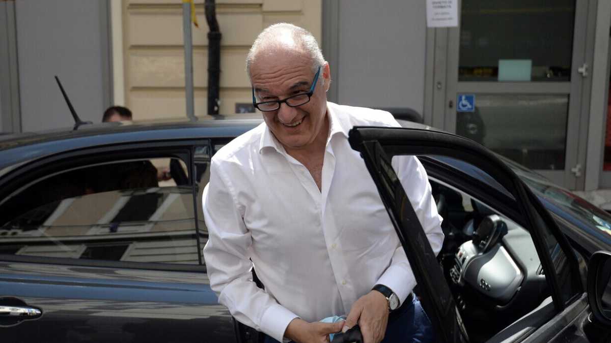 Immagine di Michetti e il vaccino: "Non conosco la composizione del farmaco: non invito a farlo"