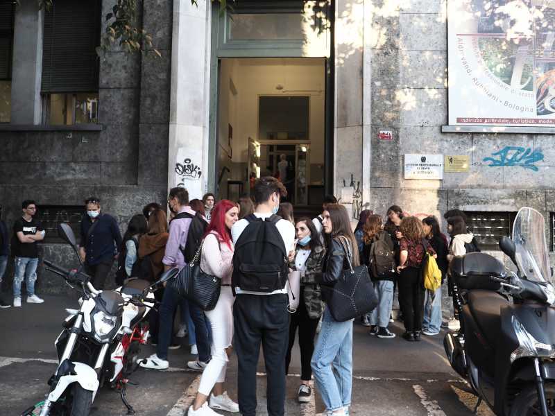 Riapre la scuola. Il "mai più Dad" è davvero possibile?