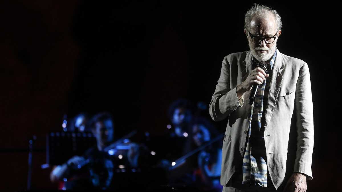 Immagine di De Gregori insegna come si fa musica dal vivo nell’Italia del Covid