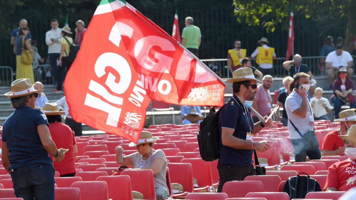 Immagine di Sindacati no pass ultimo atto. Rsu contro Enel