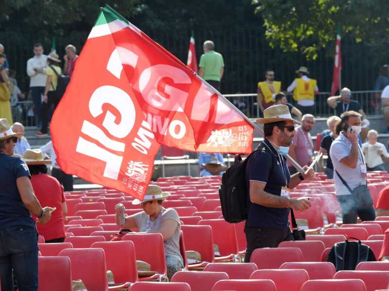 Sindacati no pass ultimo atto. Rsu contro Enel