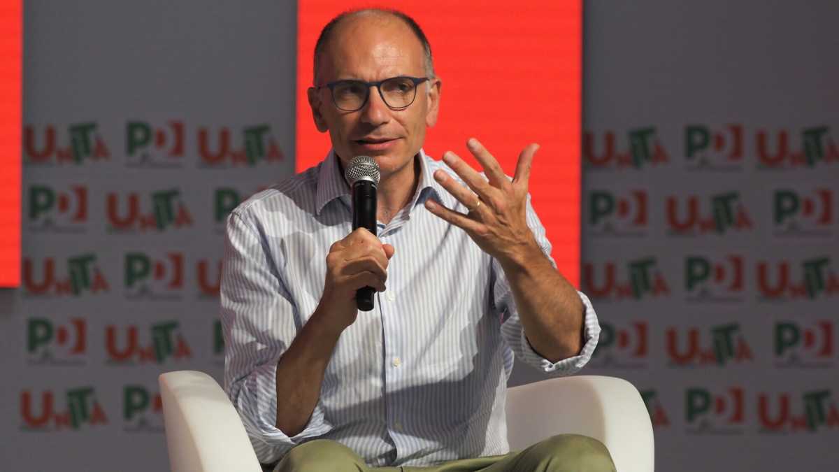 Immagine di Così il sostegno di Letta a Hidalgo fa storcere il naso a Macron