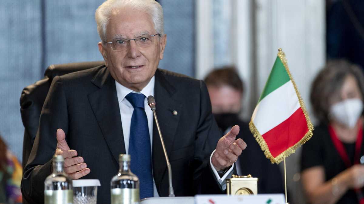 Immagine di L'Unione europea vista dai capi di stato e la risposta di Lamorgese a Salvini