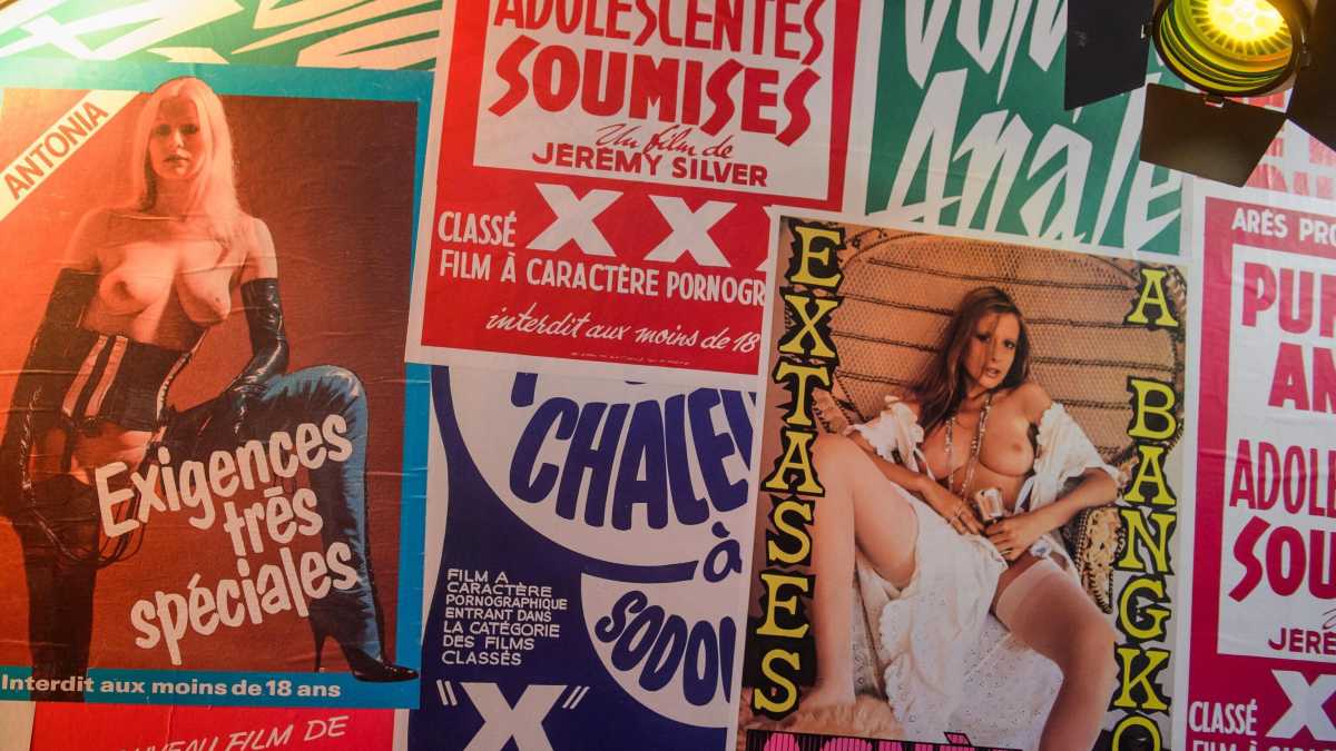 Immagine di Perché potrebbe essere una cattiva idea buttare i porno dei vostri figli