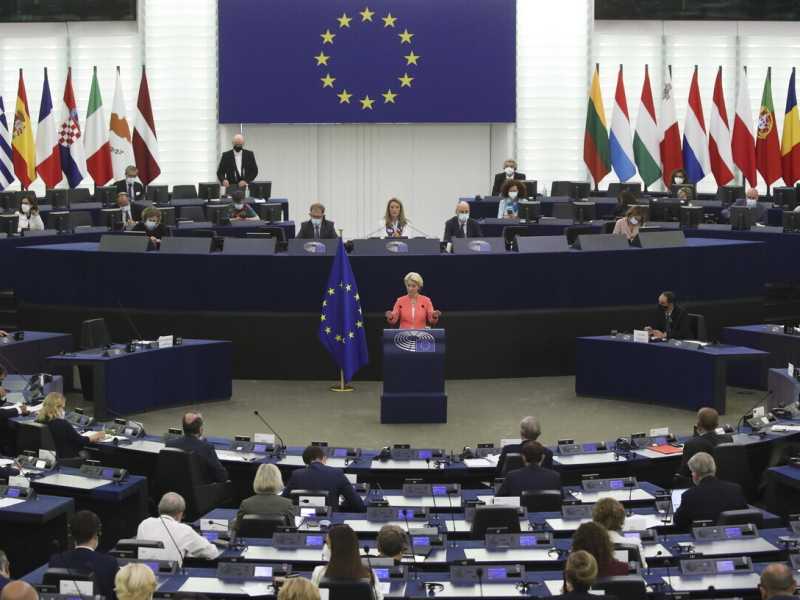 L’Ue vuole fare concorrenza alle nuove vie della Seta di Pechino