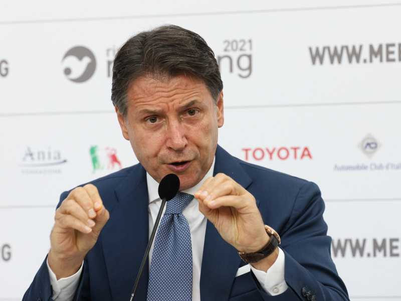 Salvate Giuseppe Conte dal M5s