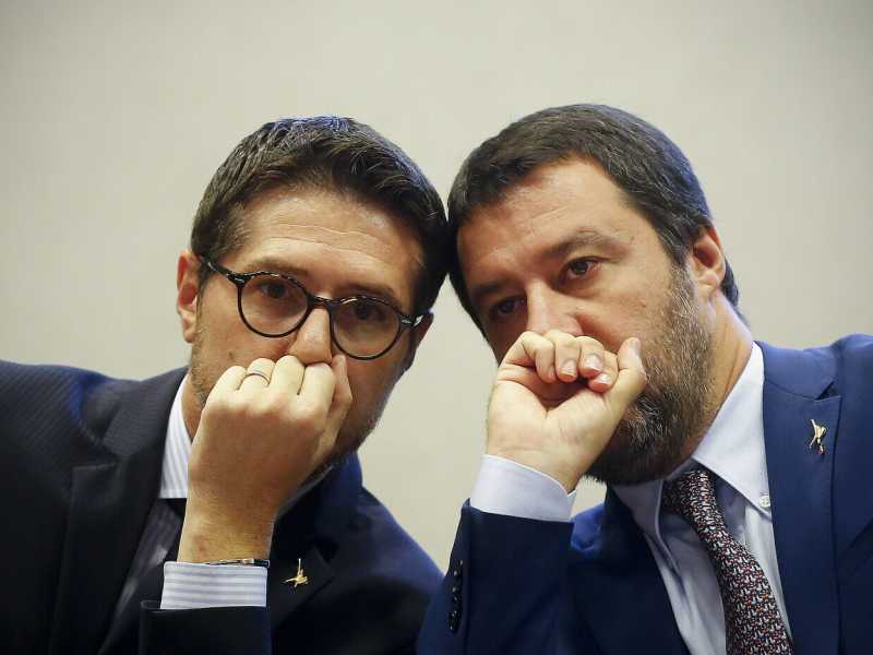 Il leghista Molteni disobbedisce a Lamorgese e diserta il G7. Lo strappo di Salvini