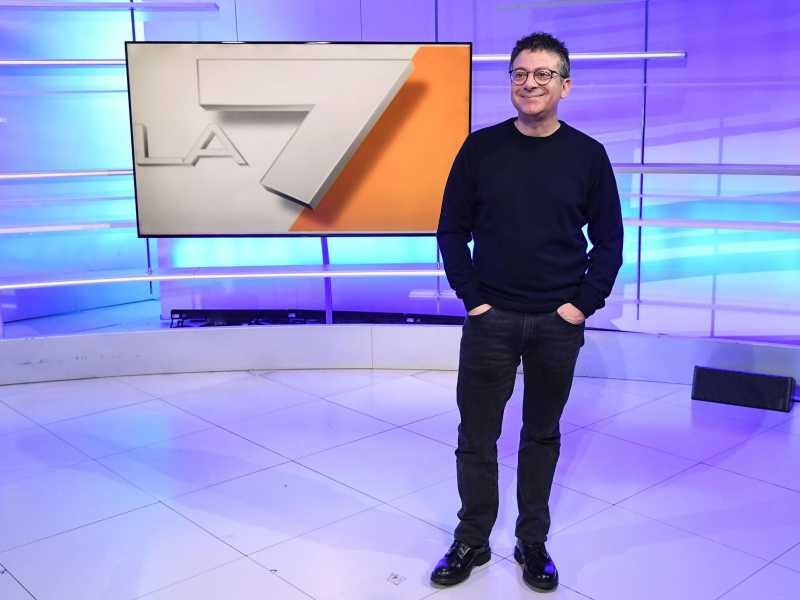 I No vax a La7? Ce li manda la Lega. Intervista ad Andrea Salerno