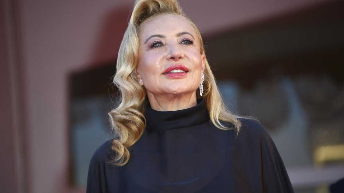 Immagine di Iaia Forte: “In questi anni Raggi dov'è stata?”