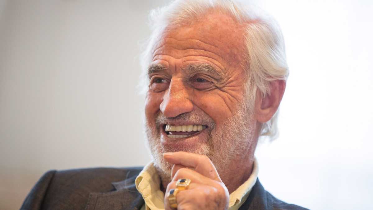 Immagine di Jean-Paul Belmondo, un esempio di virilità. Con molta ironia
