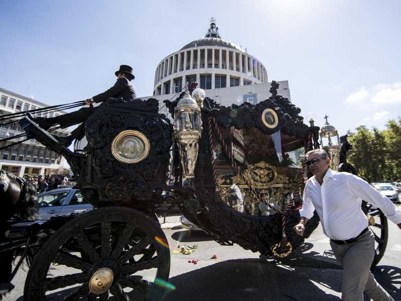 Il funerale in stile "Il Padrino" di Vittorio Casamonica, nell'agosto 2015 (foto Ansa)
