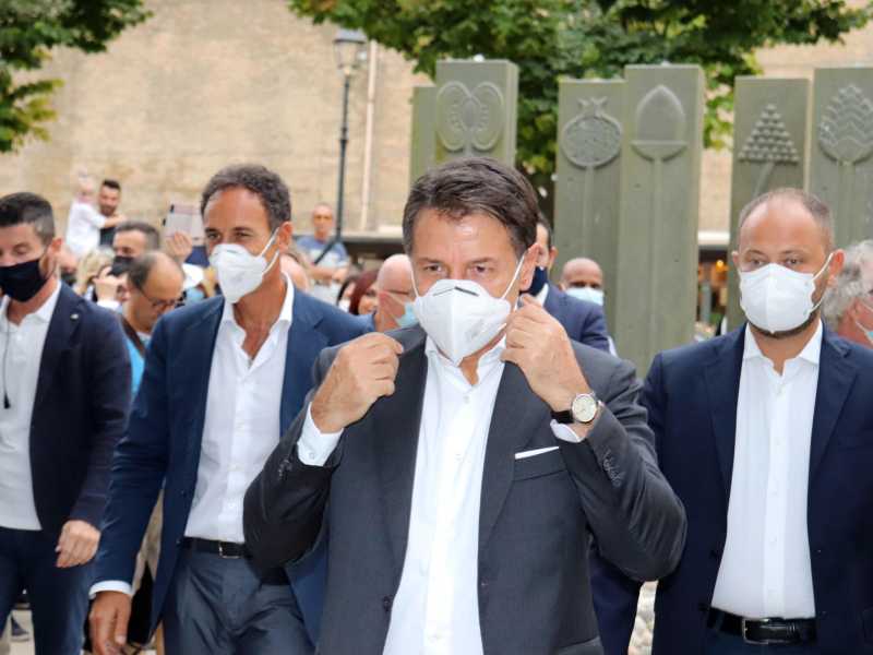 Giuseppe Conte (foto Ansa)