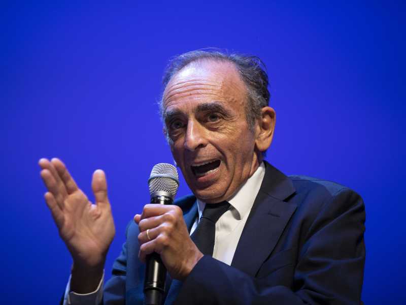 Si dibatte con Éric Zemmour o no?