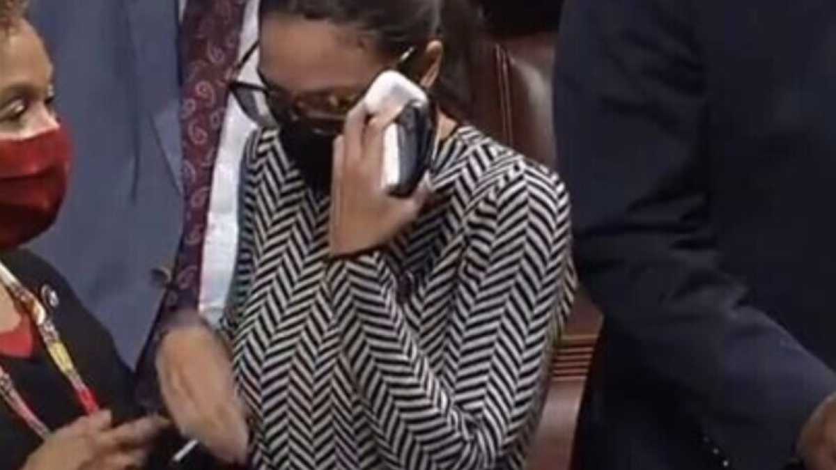 Immagine di Il sistema israeliano Iron Dome fa piangere Ocasio-Cortez
