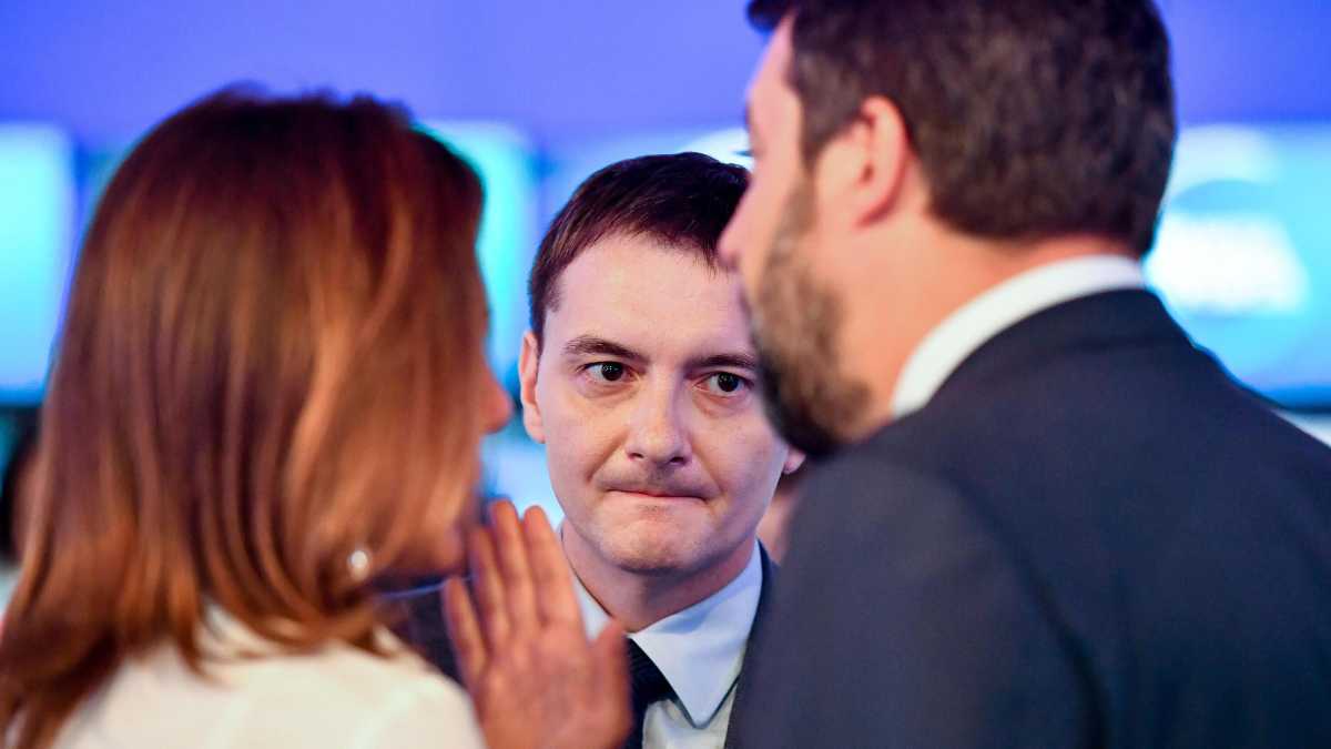 Immagine di Caso Morisi, Lega allo sbando. Circolare ai parlamentari: "Stop interviste"