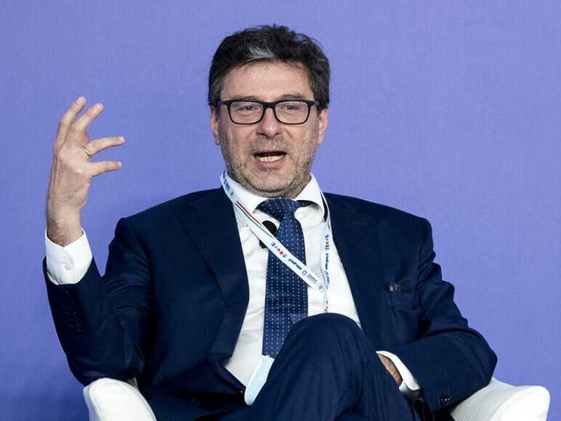 Giancarlo Giorgetti (LaPresse) 