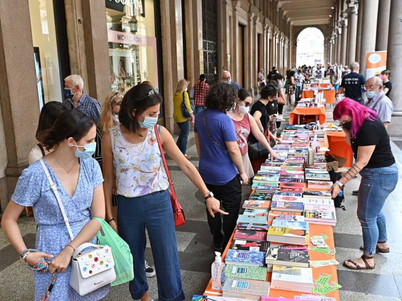 La rassegna Portici di carta (Foto Ansa)