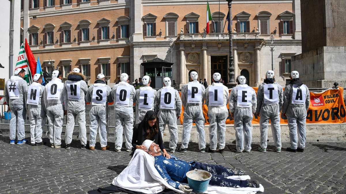 Immagine di Cosa sta cercando di fare il governo per far fronte alle morti sul lavoro