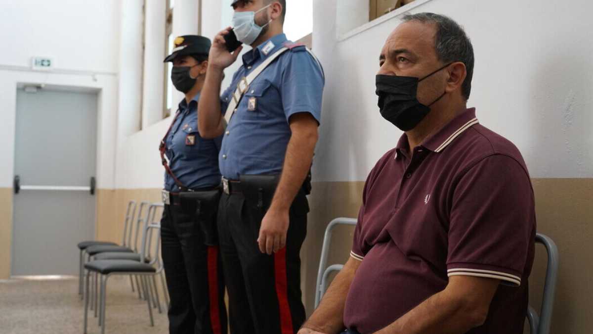 Immagine di La sconvolgente sentenza contro Mimmo Lucano