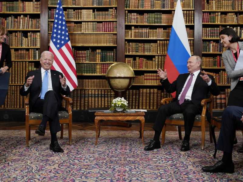 Biden si fida di Putin sui cyberattacchi? Questo arresto dice che sbaglia