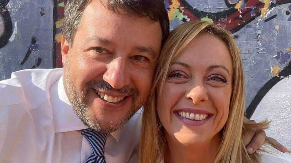 Immagine di Cosa si nasconde dietro al sorriso di Salvini&Meloni