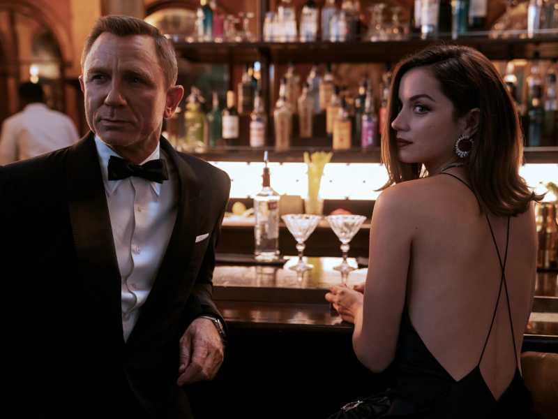 Daniel Craig e Ana de Armas in "No Time To Die" 
