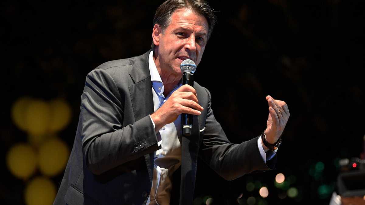 Immagine di Irrilevante se è in coalizione, umiliato se va da solo. L'analisi del tracollo del M5s